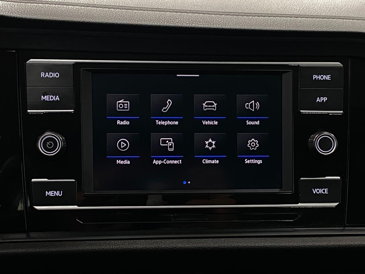 2023 Volkswagen Jetta SE Auto