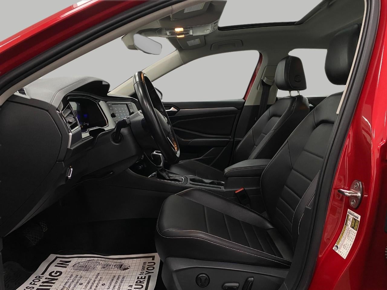 2023 Volkswagen Jetta SE Auto