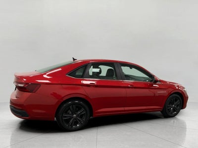 2023 Volkswagen Jetta SE Auto