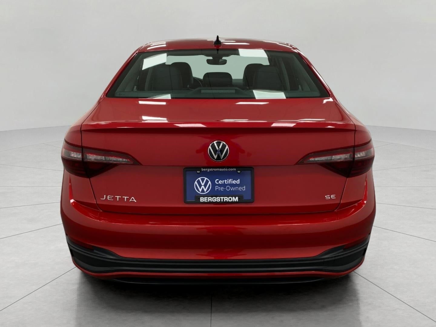 2023 Volkswagen Jetta SE Auto