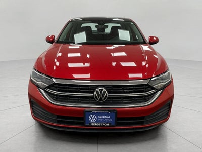 2023 Volkswagen Jetta SE Auto