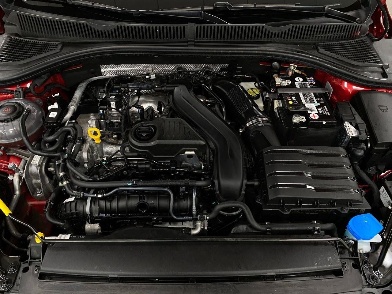 2023 Volkswagen Jetta SE Auto