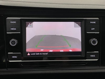 2023 Volkswagen Jetta SE Auto