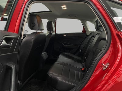 2023 Volkswagen Jetta SE Auto