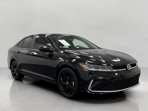 2025 Volkswagen Jetta SE Auto
