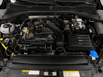 2025 Volkswagen Jetta SE Auto