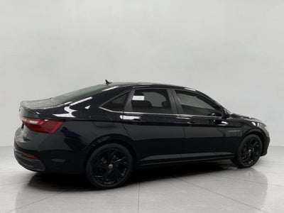 2025 Volkswagen Jetta SE Auto