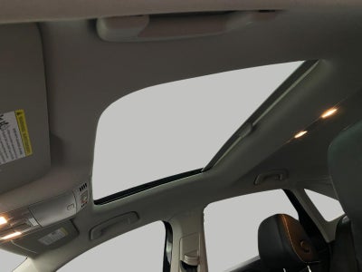 2025 Volkswagen Jetta SE Auto