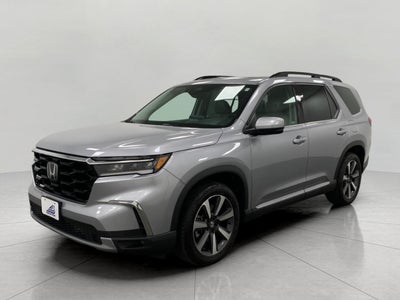 2023 Honda Pilot Touring AWD