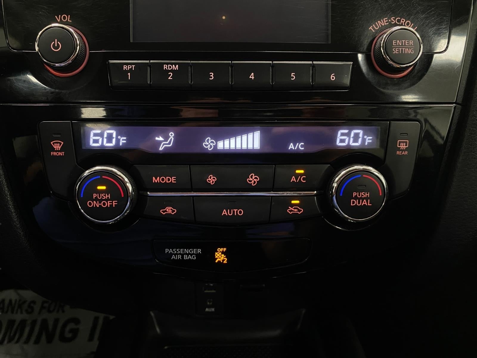 2015 Nissan Rogue AWD 4dr SV
