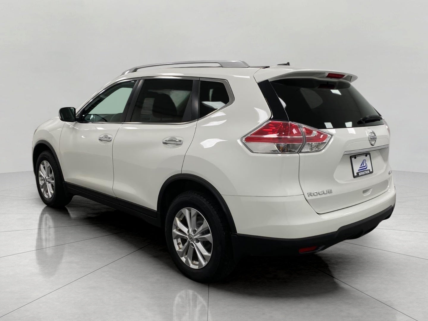 2015 Nissan Rogue AWD 4dr SV