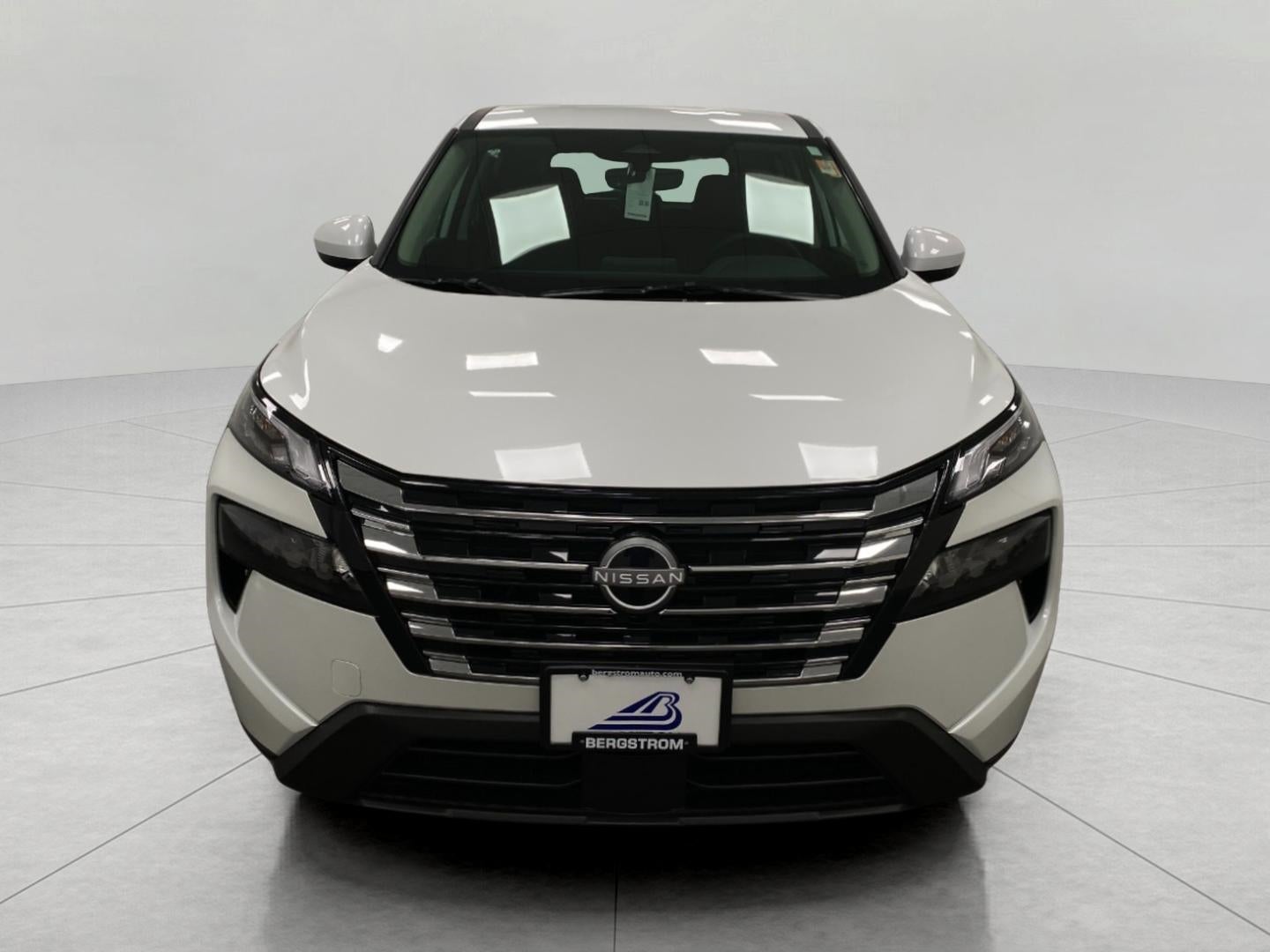 2026 Nissan Rogue AWD SV