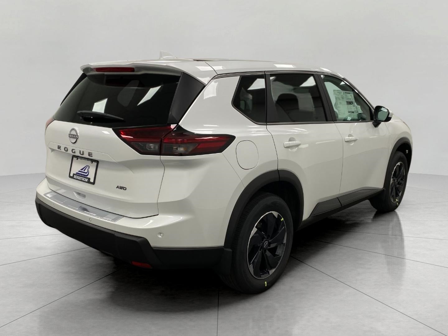 2026 Nissan Rogue AWD SV