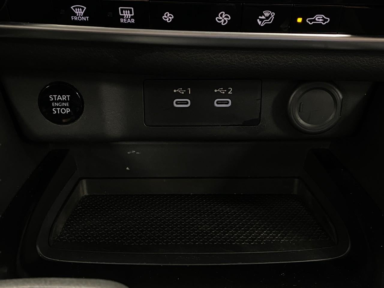 2025 Nissan Rogue AWD SV