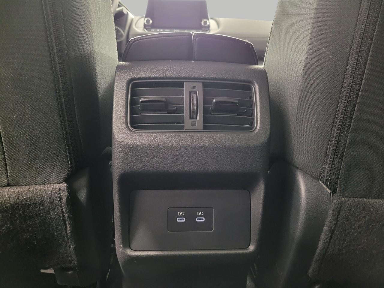 2025 Nissan Rogue AWD SV