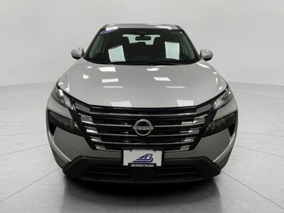 2025 Nissan Rogue AWD SV