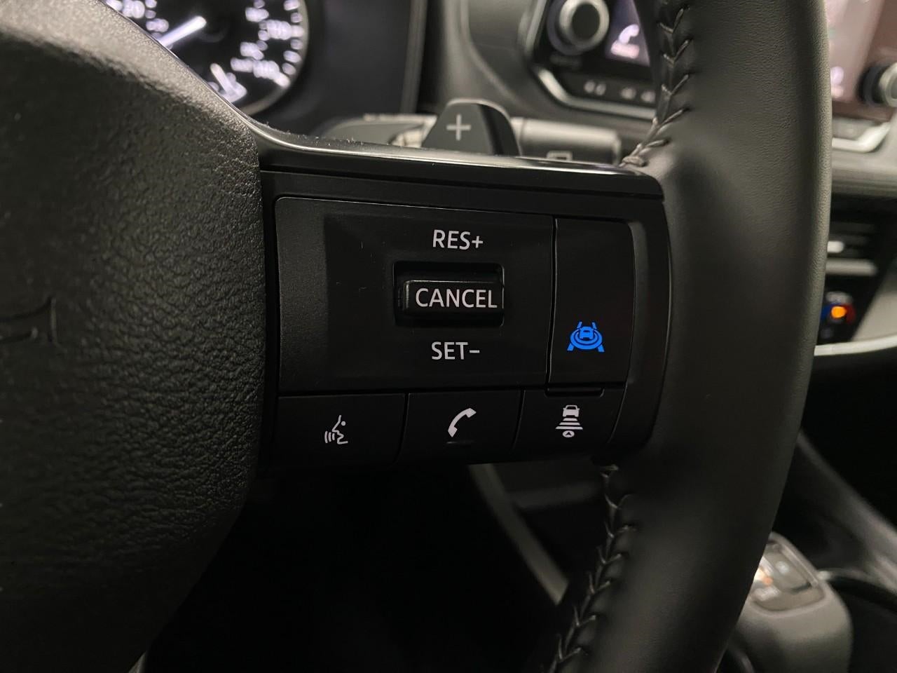 2025 Nissan Rogue AWD SV