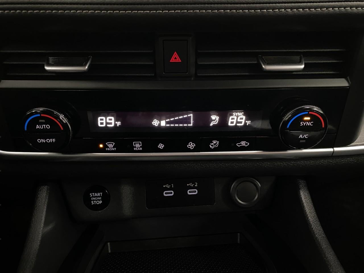 2025 Nissan Rogue AWD SV