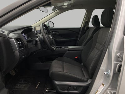 2025 Nissan Rogue AWD SV