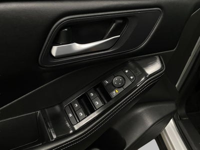 2025 Nissan Rogue AWD SV