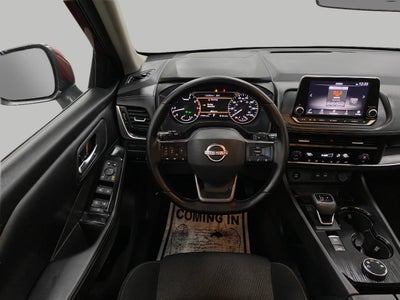 2025 Nissan Rogue AWD SV