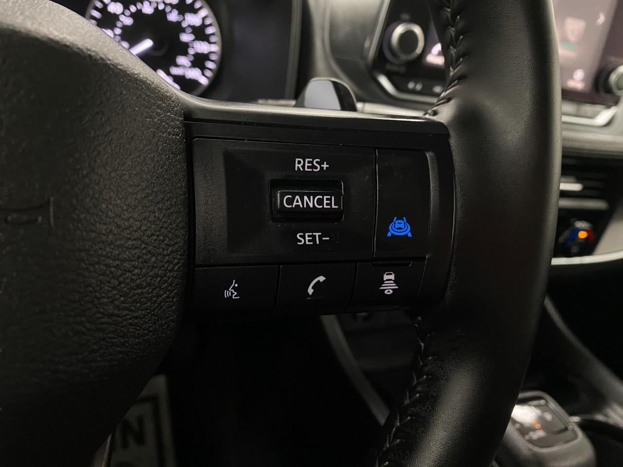 2025 Nissan Rogue AWD SV