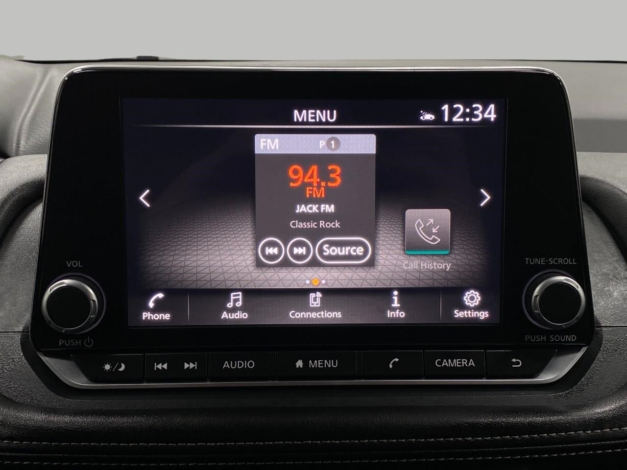 2025 Nissan Rogue AWD SV