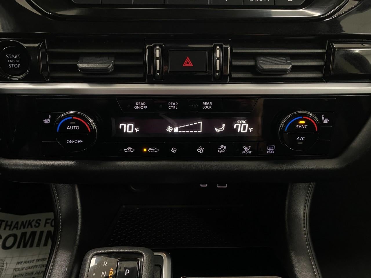 2025 Nissan Pathfinder SV