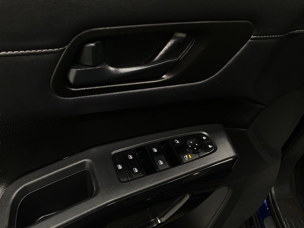 2023 Nissan Pathfinder SV 4WD