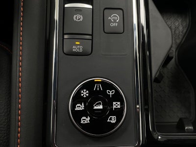 2026 Nissan Pathfinder SV 4WD
