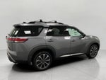 2026 Nissan Pathfinder Platinum 4WD