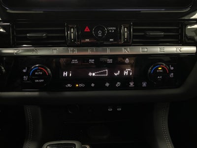 2026 Nissan Pathfinder Platinum 4WD