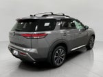 2026 Nissan Pathfinder Platinum 4WD