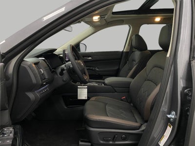 2026 Nissan Pathfinder Platinum 4WD