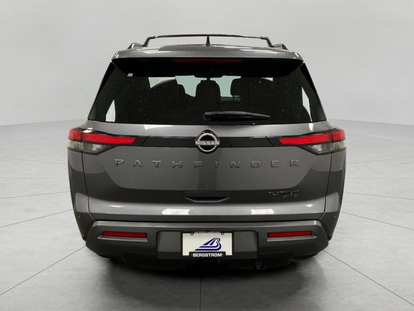 2026 Nissan Pathfinder Platinum 4WD