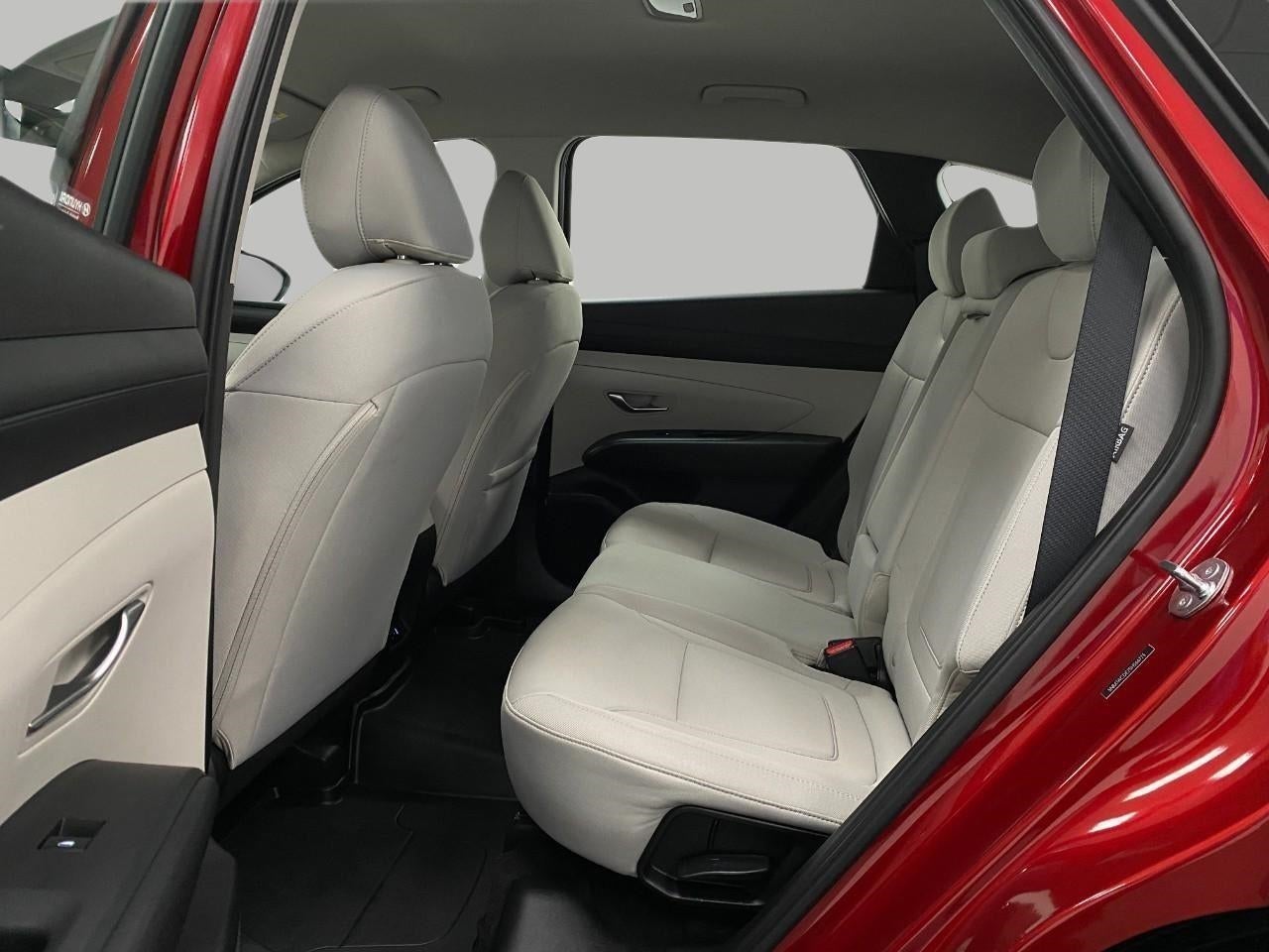 2025 Hyundai Tucson SE AWD
