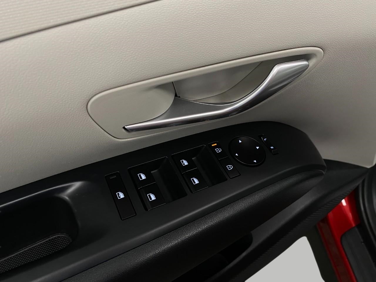 2025 Hyundai Tucson SE AWD