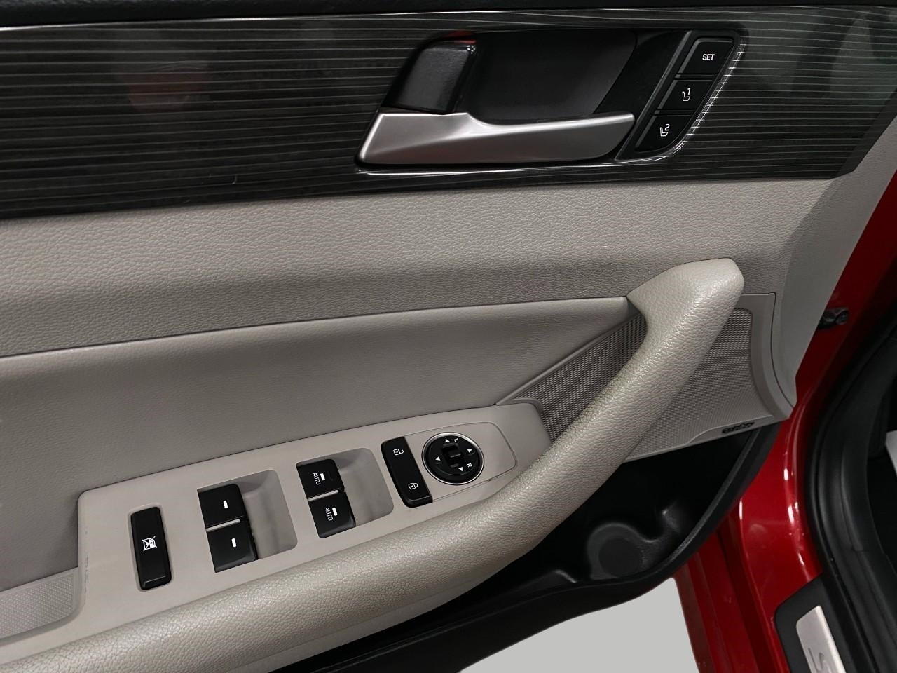 2019 Hyundai SONATA Limited