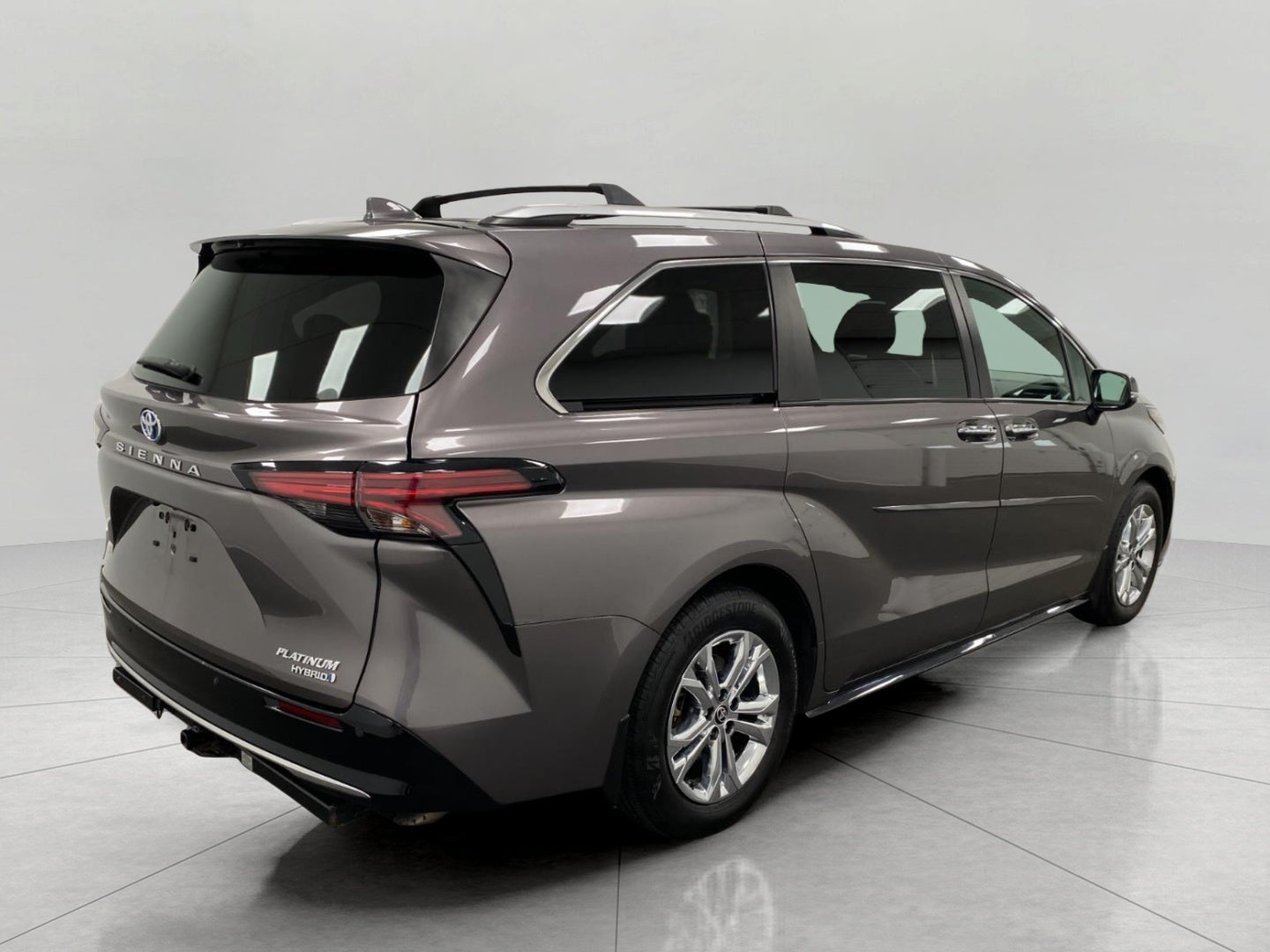 2022 Toyota Sienna Platinum AWD 7-Passenger
