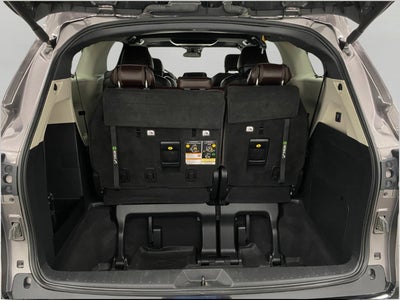 2022 Toyota Sienna Platinum AWD 7-Passenger
