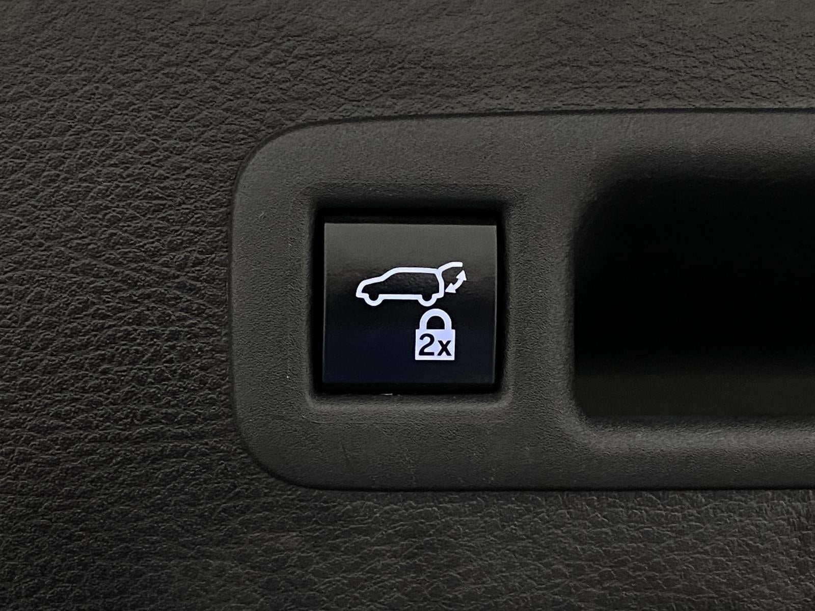 2022 Toyota Sienna Platinum AWD 7-Passenger