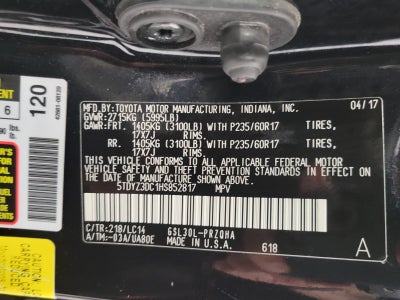 2017 Toyota Sienna XLE Premium FWD 8-Passenger