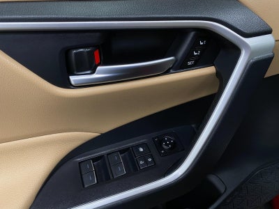 2025 Toyota RAV4 Hybrid XLE Premium AWD