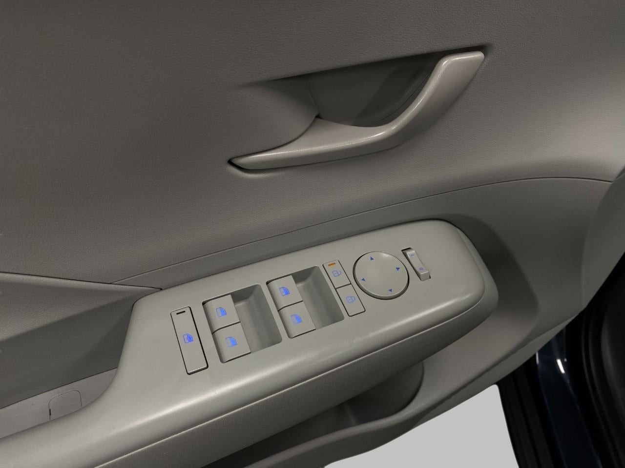 2025 Hyundai Kona SEL AWD