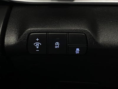 2024 Hyundai Elantra SE IVT