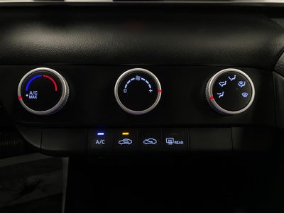 2024 Hyundai Elantra SE IVT