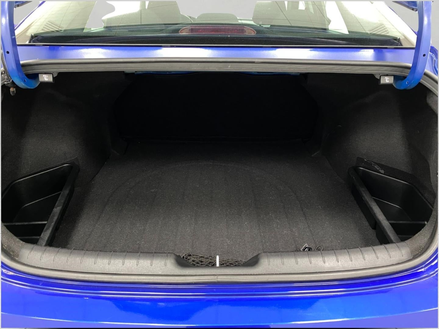 2024 Hyundai Elantra SE IVT