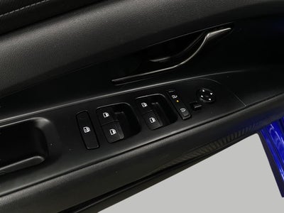 2025 Hyundai Elantra SEL Convenience IVT