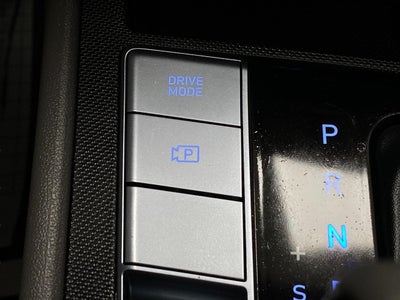 2025 Hyundai Elantra SEL Convenience IVT
