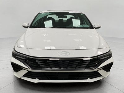 2025 Hyundai Elantra SEL Convenience IVT
